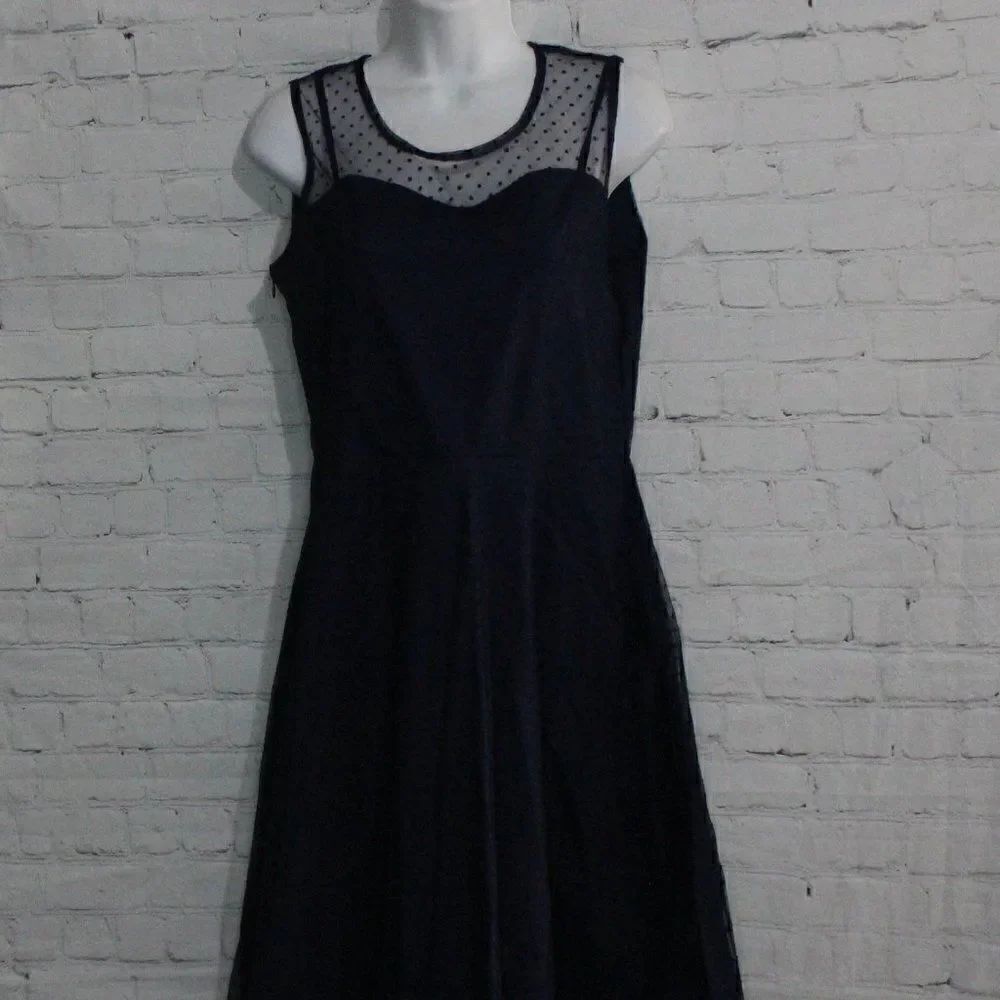 ‎Women's Sleeveless Polkadot Mesh Dress Small